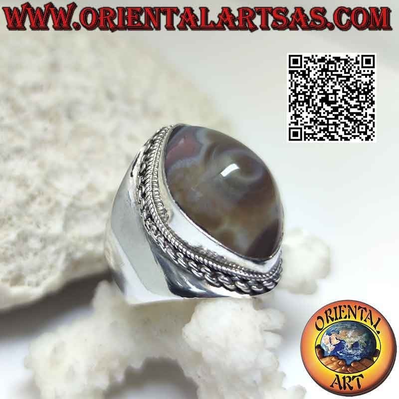 Anello in argento con agata occhio di Shiva (terzo occhio) a navetta e bordo a catena su montatura liscia (i)