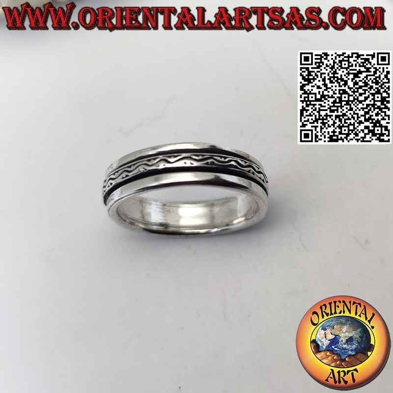 Silver ring with antistress band, wavy line and engraved decorations