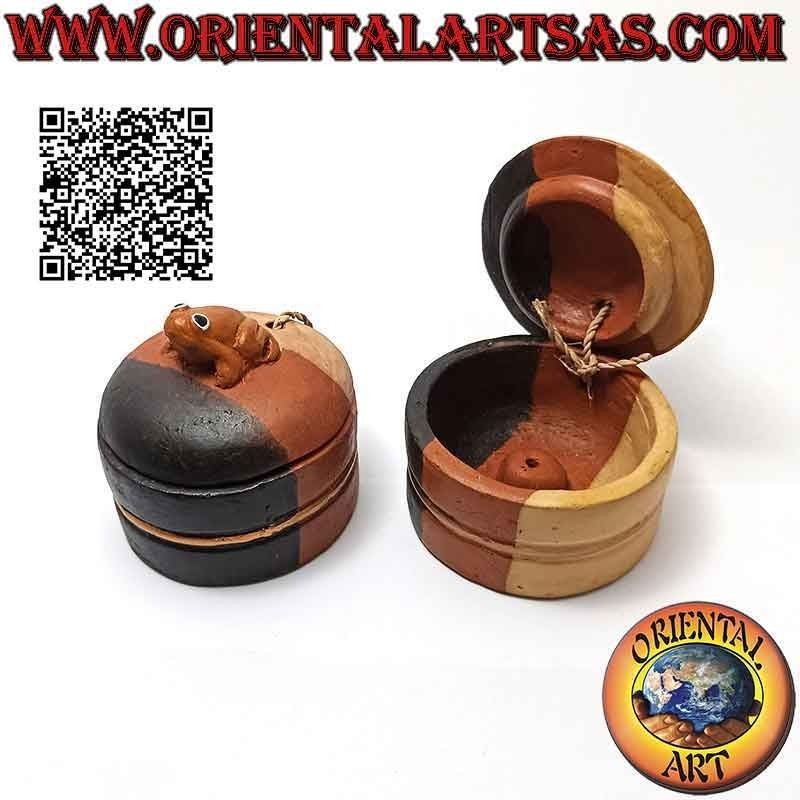 Round box incense burner with frog in handmade terracotta