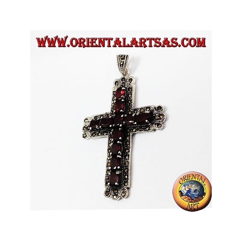 colgante de la "cruz de plata con granates y marcassiti