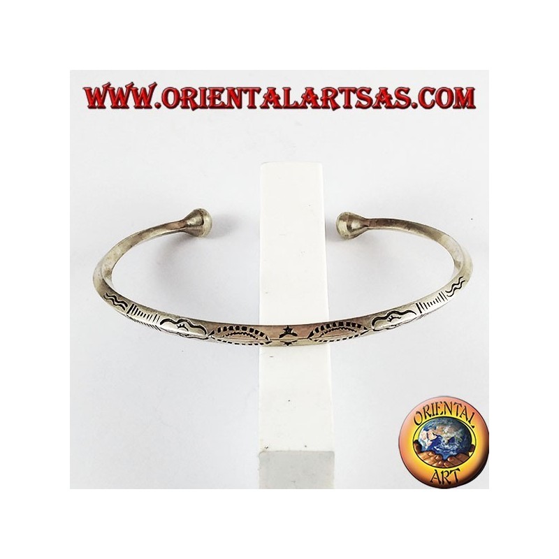 Bracelet en argent, profil rhodos sculpté à la main