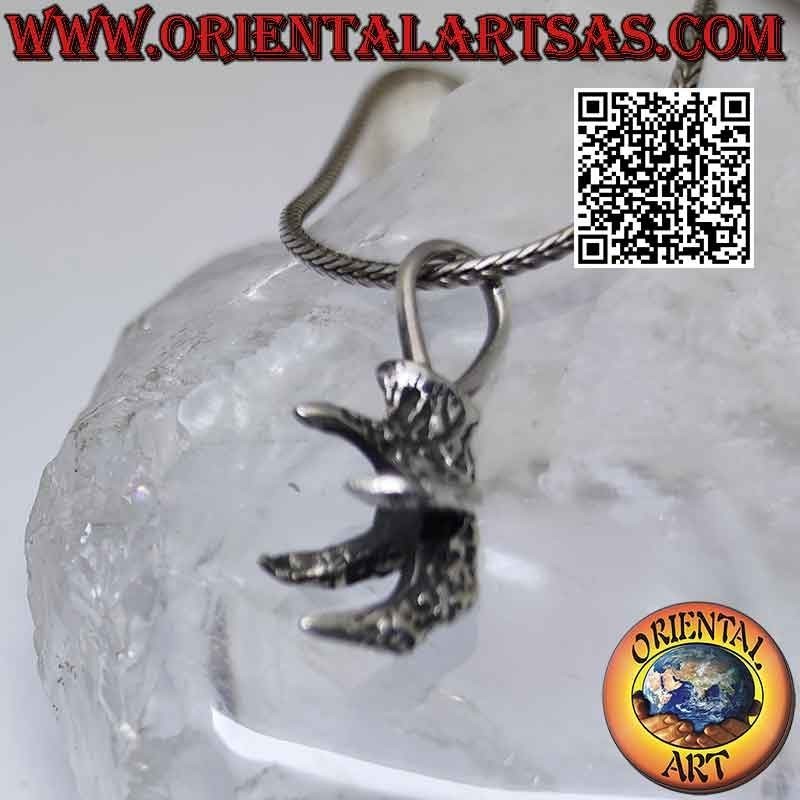 Colgante de plata en forma de garra de águila dorada (grande)