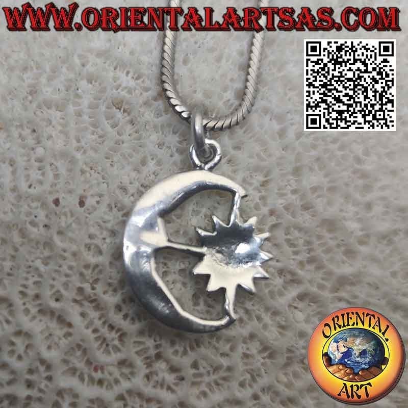Pendentif en argent, le soleil enveloppé dans la lune (stylisé)