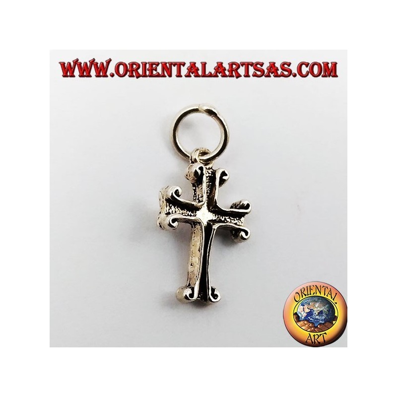 Pendentif argent, petite croix sculptée