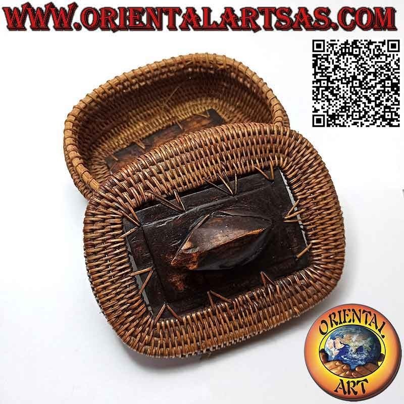 Rounded rectangular jewelry box with carved sculpture in mahogany and wicker (15 x 12)