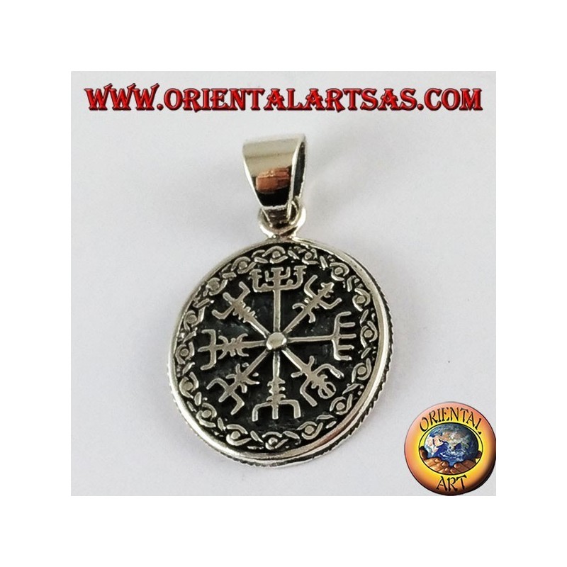 ciondolo d'argento aegishjalmur e vegvisir con rune celtiche