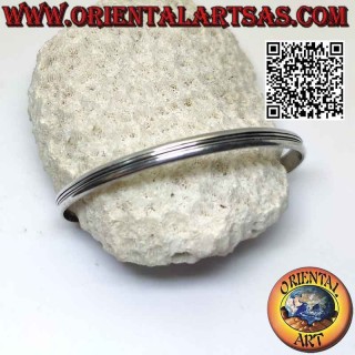 Bracelet rigide en argent 925‰ lisse avec triple ligne horizontale gravée