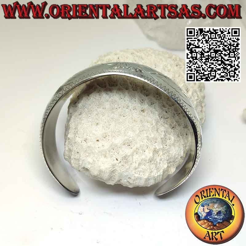 Breites, abgerundetes und glattes starres Armband aus 925 ‰ Silber mit leichten Barockgravuren
