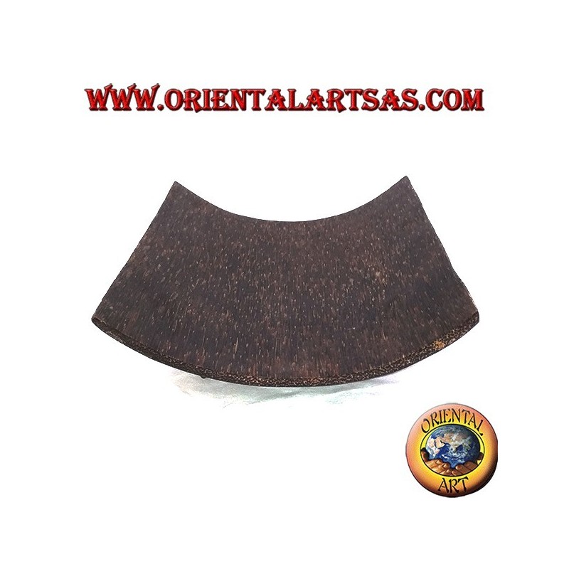 Boat-shaped pocket emptier with feet, in coconut wood