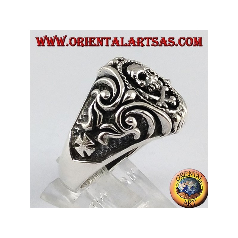Bague argent, crâne pirate avec transversale latérale