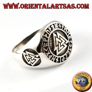 Bague en argent, le noeud d'Odin avec Celtic runes