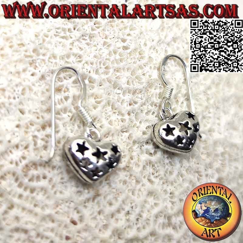 Boucles d'oreilles à levier en argent avec cœur lisse avec étoiles percées des deux côtés