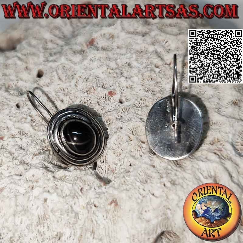 Boucles d'oreilles en argent avec étoile noire (étoile diopside) cabochon ovale haut entouré de trois lignes concentriques