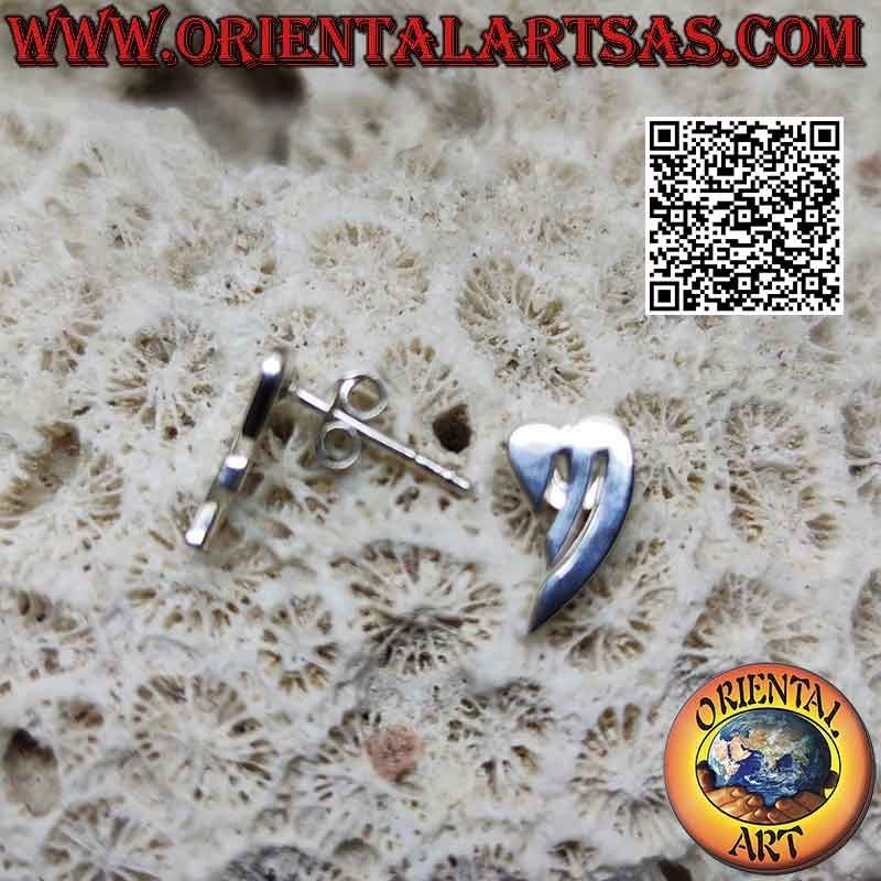 Boucles d'oreilles en argent lobe de coeur lisse avec pointe allongée et paire de lignes ajourées