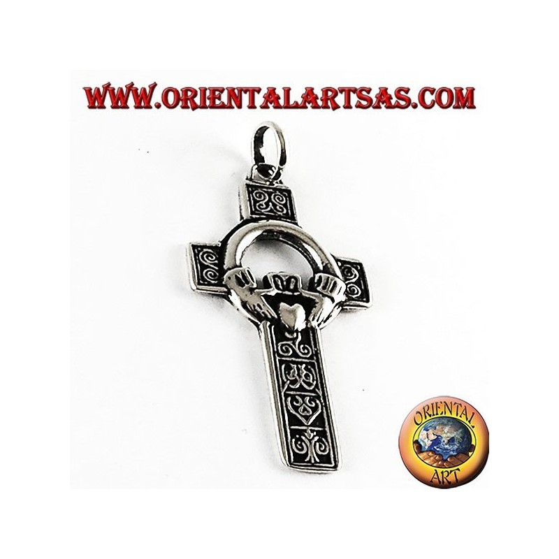 colgante de plata, cruz celta con claddagh