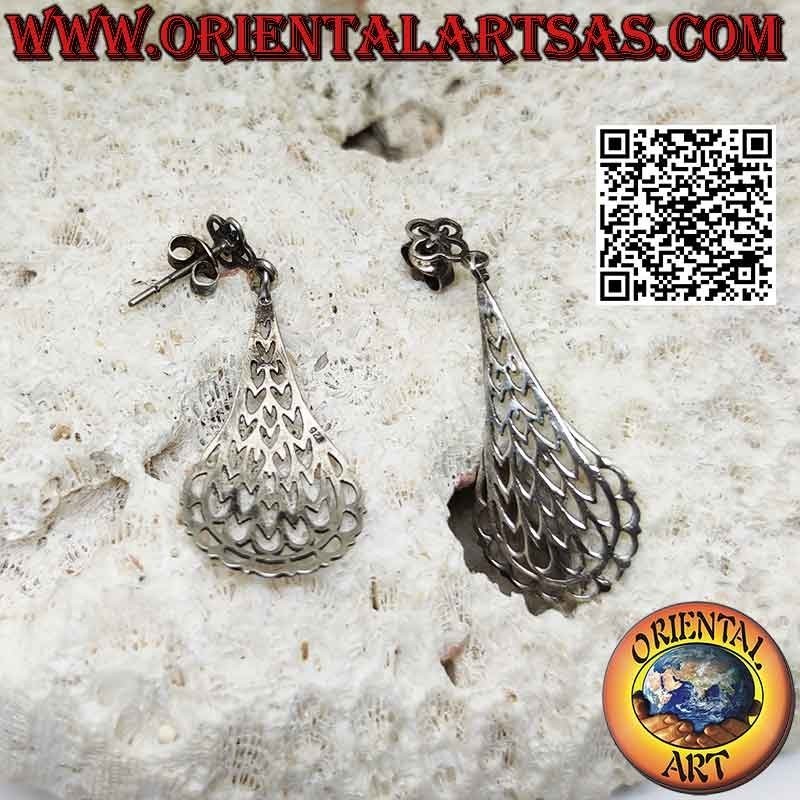 Pendientes de lóbulo de plata con placa colgante calada (corazones)