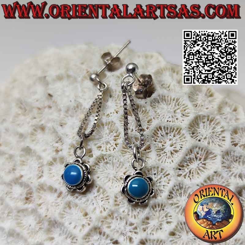 Silver lobe earrings with small flower with central turquoise chain pendant
