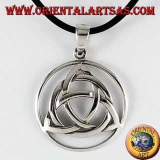 Pendentif argent, de tyrone noeud Triquetra dans le cercle