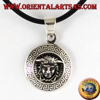 Pendentif argent, méduse