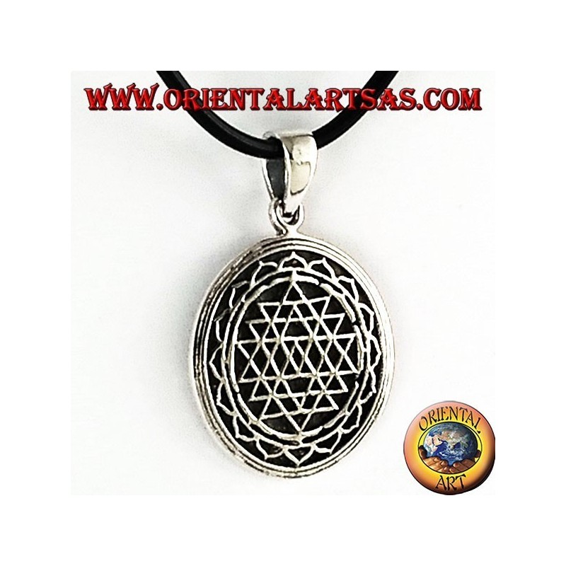 Pendentif argent Sri Yantra en lotus