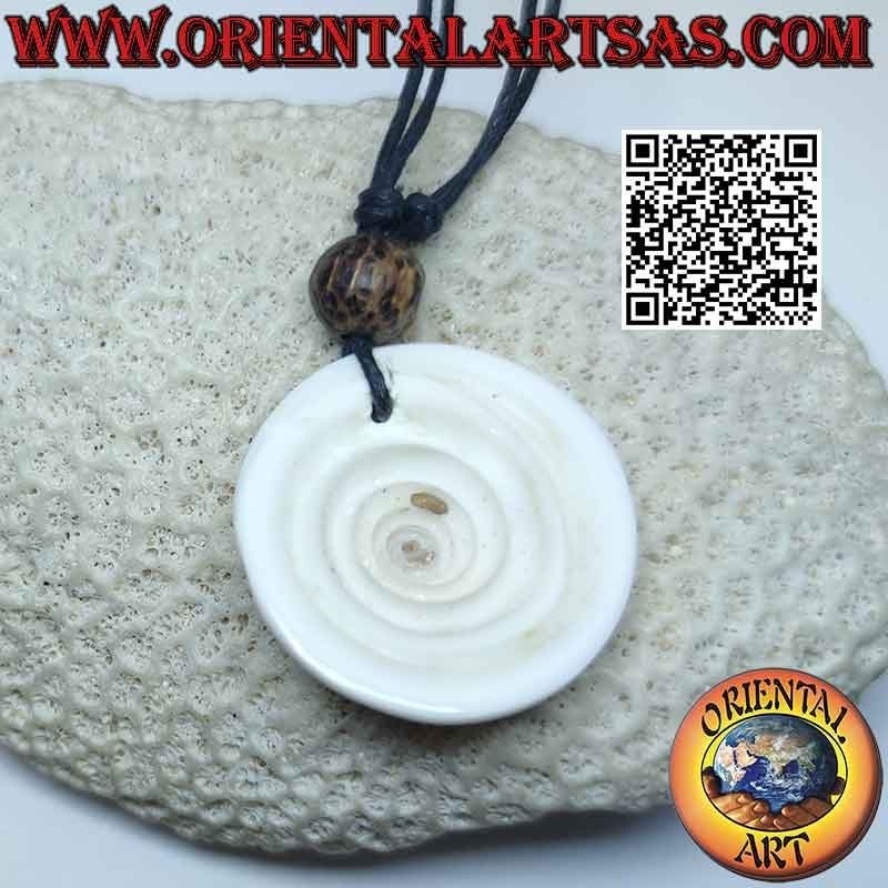 Necklace with round Gastropod shell and slip knots (A)