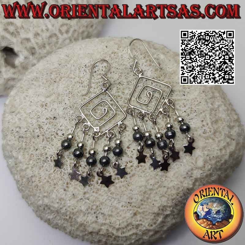 Boucles d'oreilles spirales rhomboïdales en argent avec boules en argent et hématite et étoiles suspendues