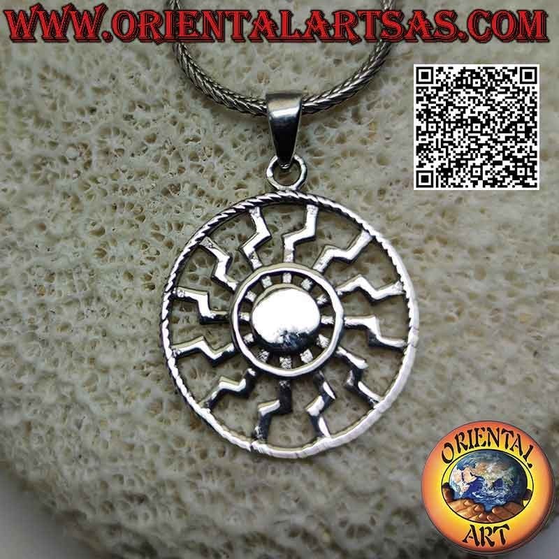 Pendentif en argent, soleil noir ou simple roue solaire ajourée et disque tressé (Ø 24 mm)