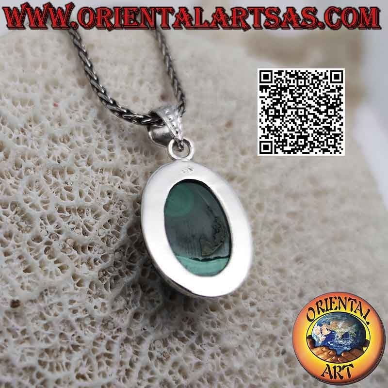 Silver pendant with oval cabochon malachite and smooth edge
