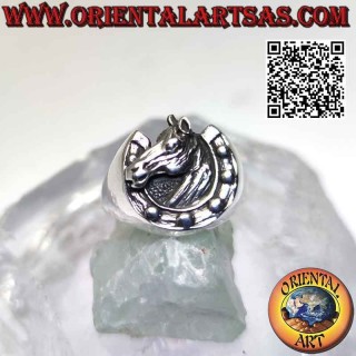 Silver ring, horse head in the hoof (horseshoe)