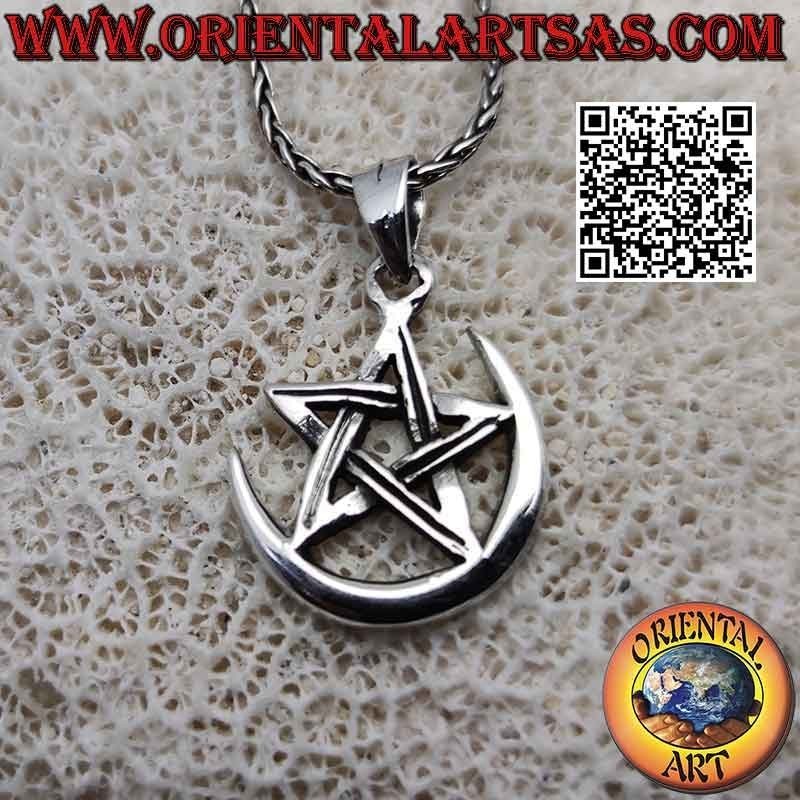 Pendentif en argent, le pentacle (symbole de protection) sur la lune