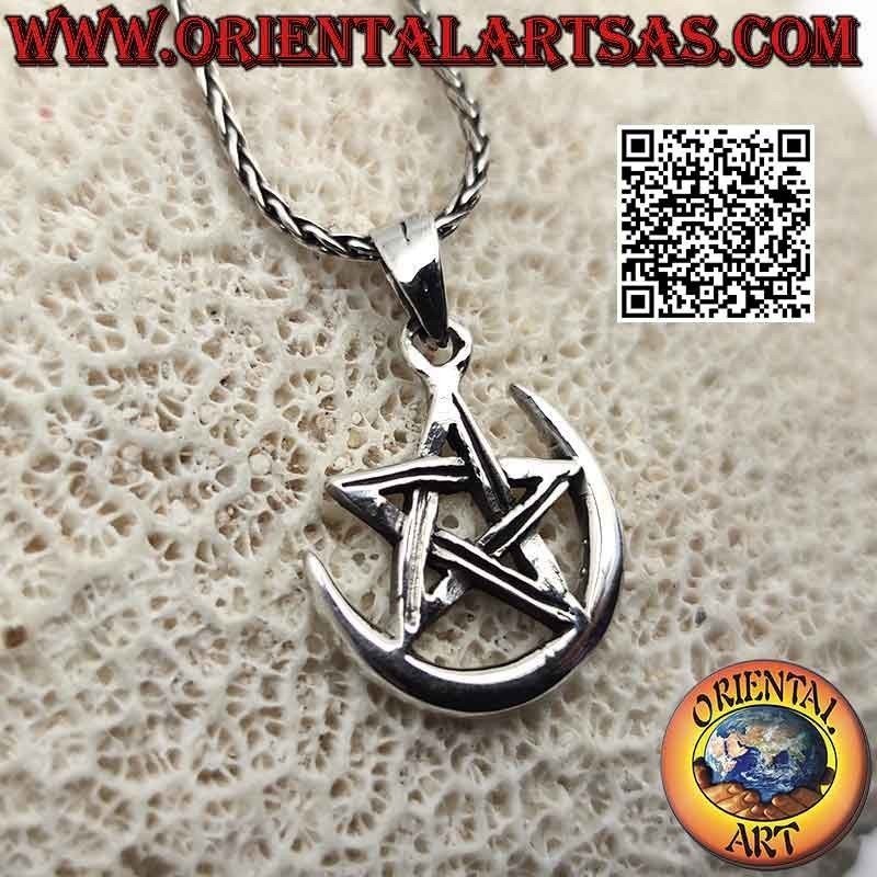 Pendentif en argent, le pentacle (symbole de protection) sur la lune