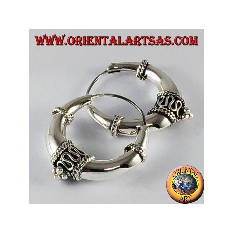 Boucles d'oreilles en argent cercle croissant moyenne décoré