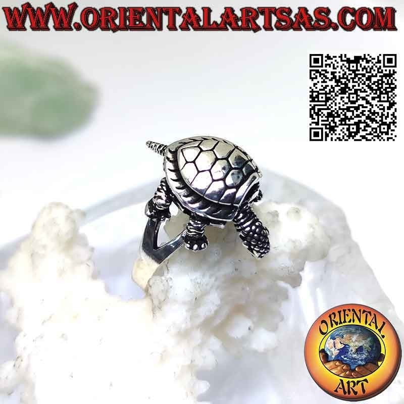 Anello in argento con Tartaruga di terra o testuggine di Hermann mobile (che si muove)