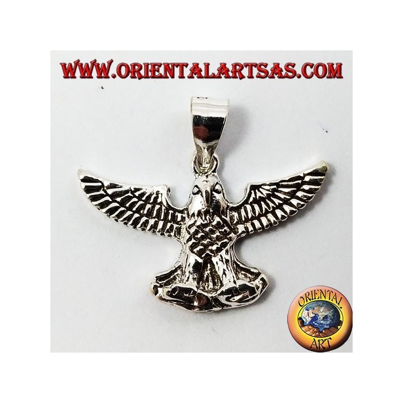 aigle pendentif en argent avec des ailes ouvertes