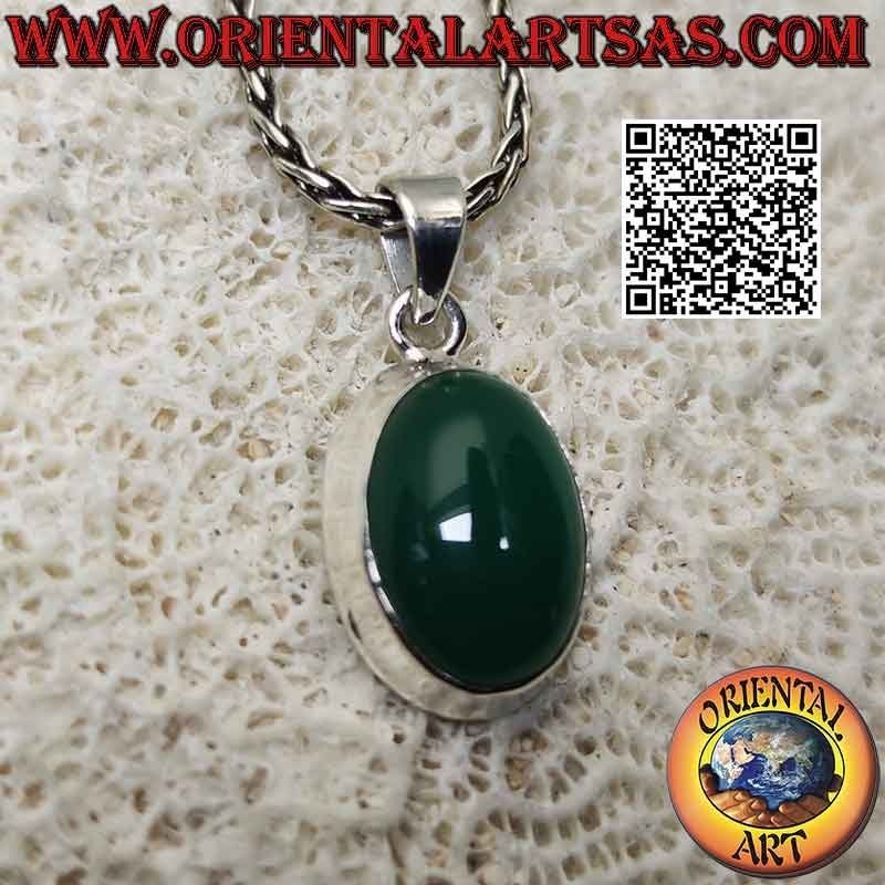 Pendentif en argent avec cabochon ovale d'agate verte sur monture lisse simple