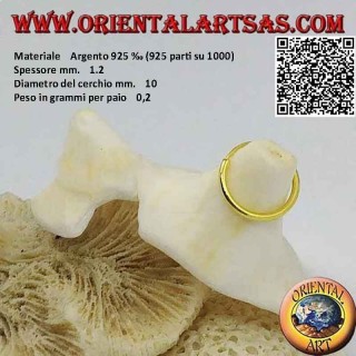 Pendientes de plata de aro liso chapados en oro de 1,2 mm de grosor