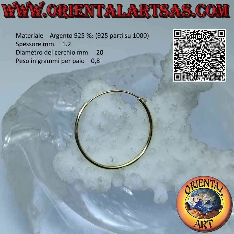 Boucles d'oreilles créoles lisses en argent plaqué or de 1,2 mm d'épaisseur