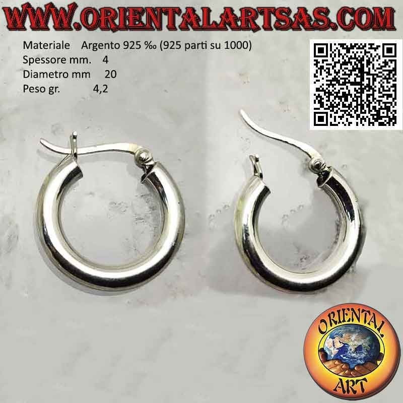 Silver earrings, plain smooth 4mm thick circles (lever)