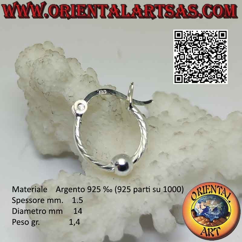 Orecchini in argento 925‰, cerchio lavorato a fascette con pallina da 4 mm centrale (leva)
