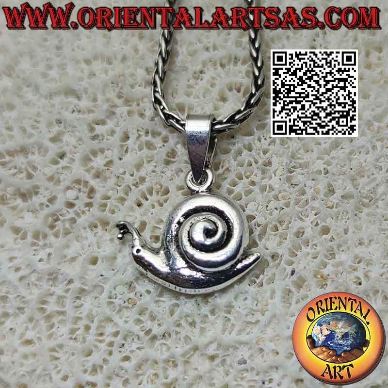 Pendentif en argent lisse en forme d'escargot ou d'escargot de profil