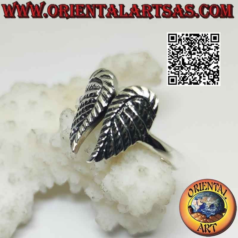 Anillo de plata con alas de ángel dobles con plumas en relieve (soldado)