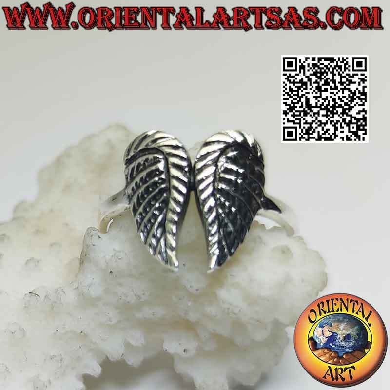 Anillo de plata con alas de ángel dobles con plumas en relieve (soldado)