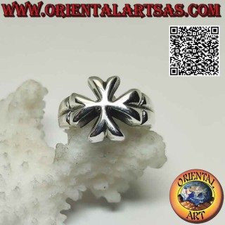 Anillo de plata lisa con cruz de San Emiliano de Cogolla (cruz visigótica) anclada
