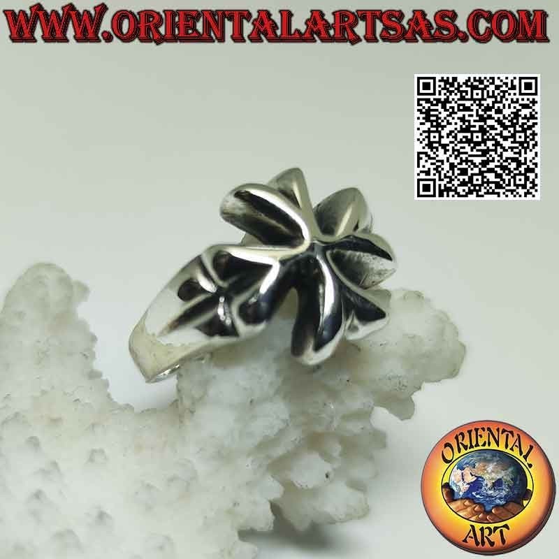 Smooth silver ring with cross of Saint Emilian of Cogolla (Visigothic cross) anchored