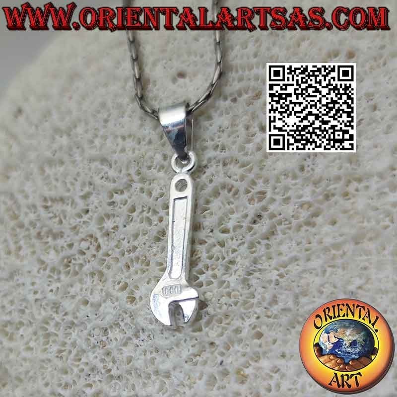 Pendentif en argent, la clé à molette (petite)