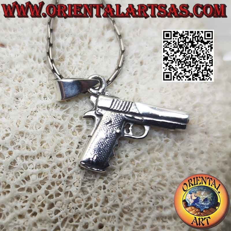 Colgante de plata, pistola "Glock" (la clásica pistola de servicio semiautomática)