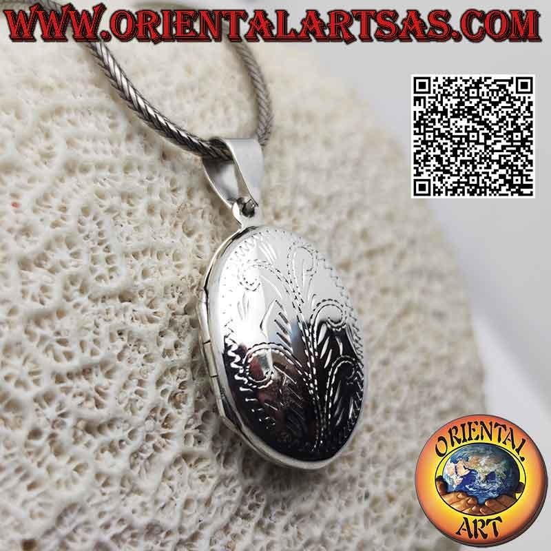 Pendentif cadre photo argent plat ovale lisse avec gravure florale arbuste (25x20)