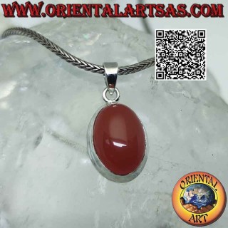 Pendentif en argent avec cornaline cabochon ovale sur monture lisse simple
