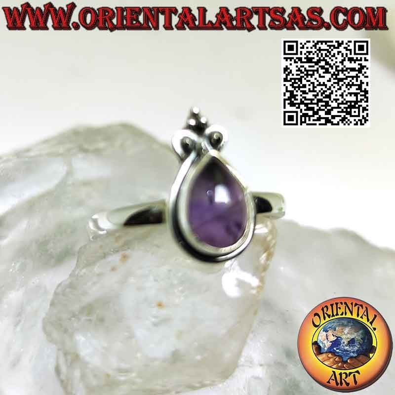 Silver ring with cabochon drop amethyst, smooth edge and crown lily