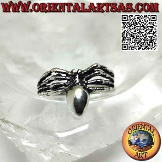 Silver ring in the shape of a tarantula spider on 8 legs (smooth)